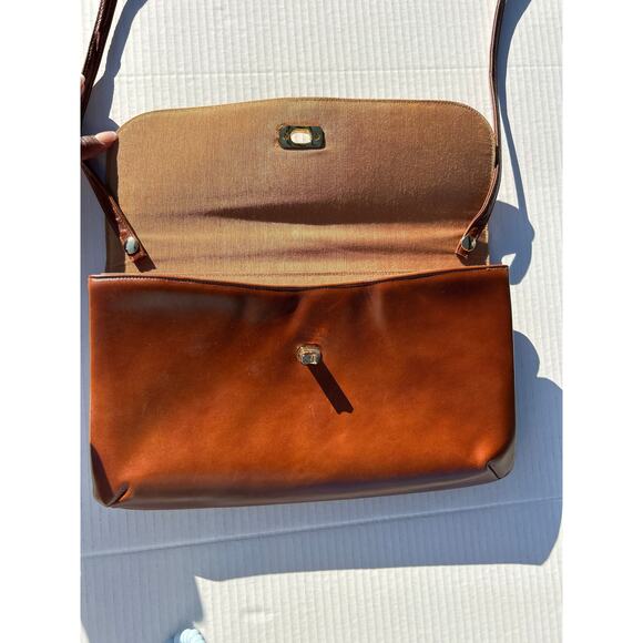 Crown Lewis Purses | Vintage Chestnut Brown Leather Shoulder Bag - Picture 10 of 17